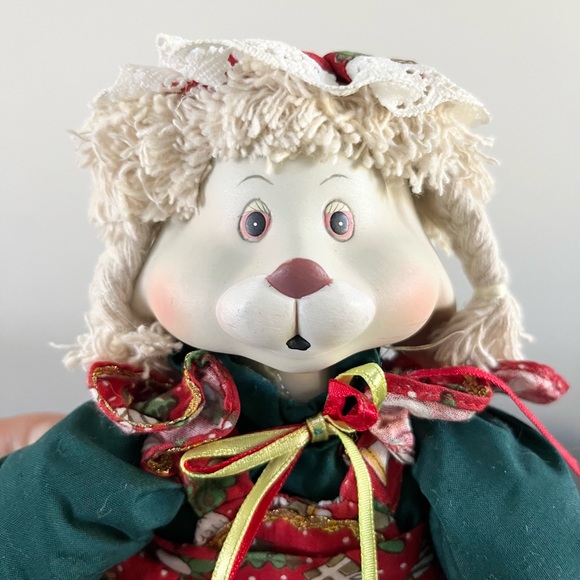 Vintage House of Lloyd Hip and Hop Christmas Around World Porcelain Face Bunny - Picture 5 of 7